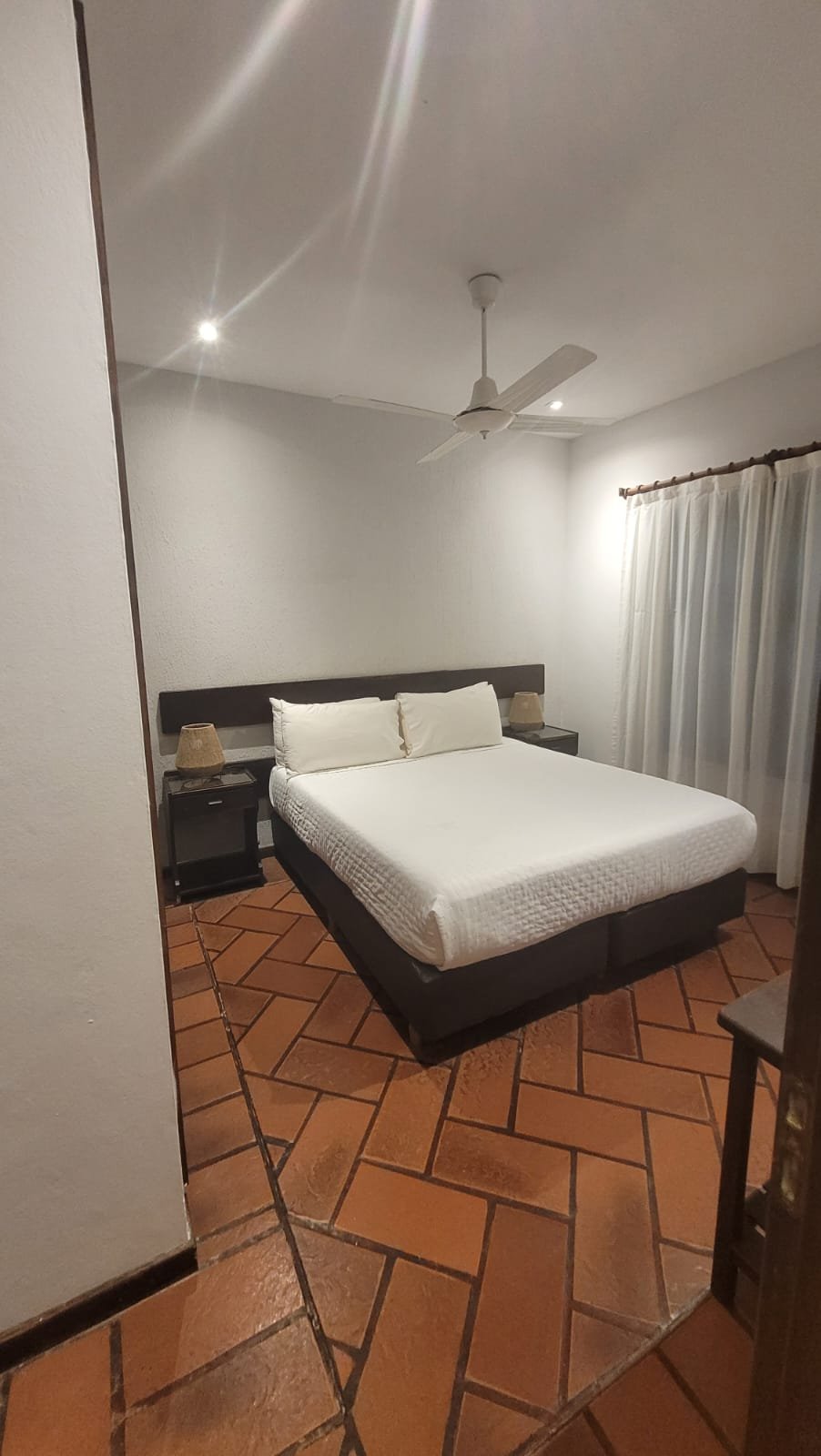 Habitación privada con cama matrimonial